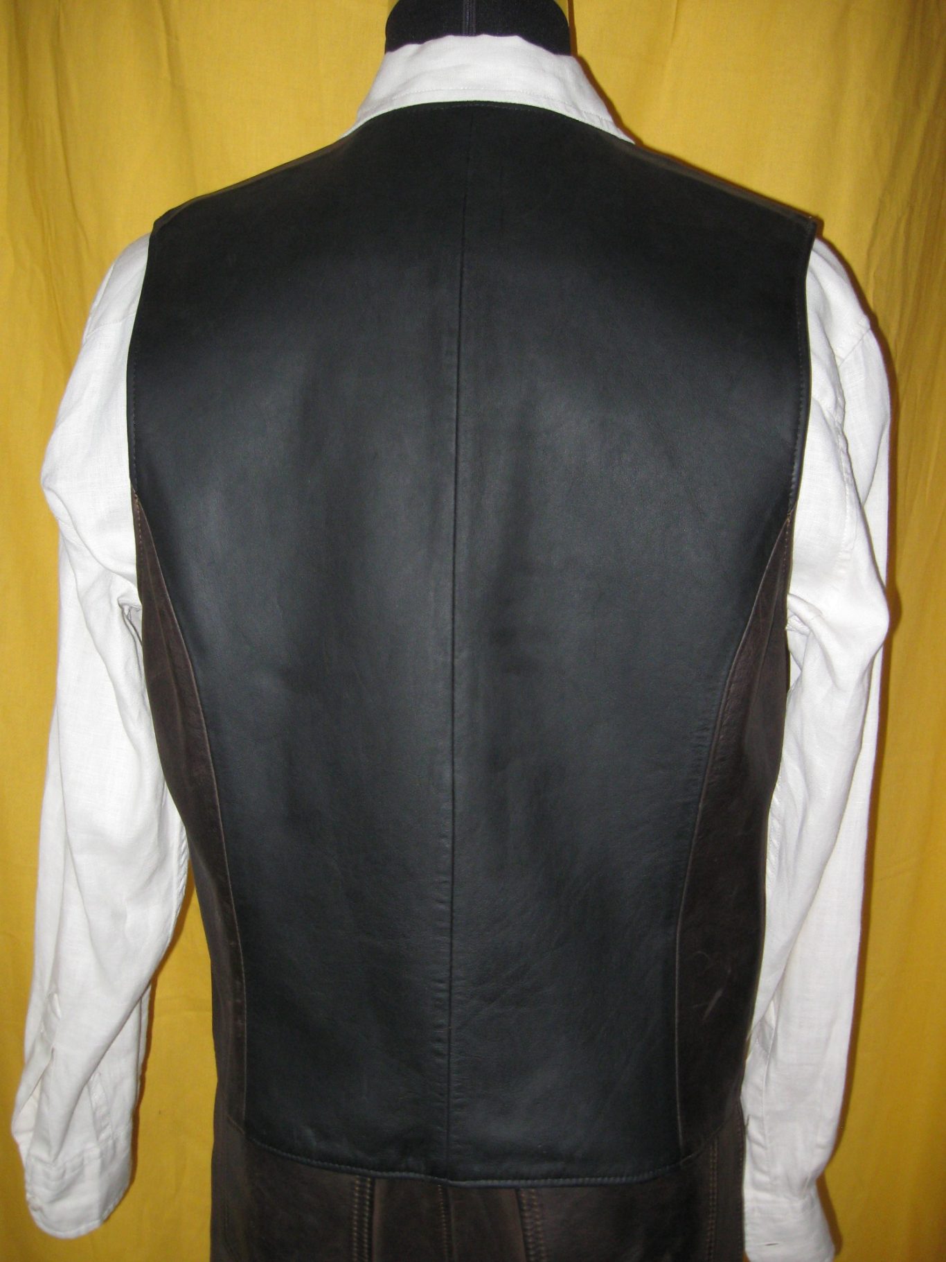 Lederweste Herren Modell "Bergamo"