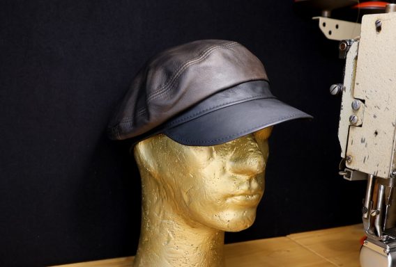 Modell "Hamburg" aus Rindnubukleder